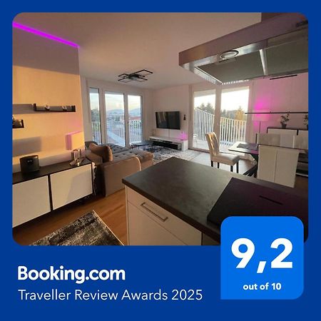 Luxusapartment Mit 40 Qm Terrasse, E-Parkplatz Und Parkplatz Graz Bagian luar foto