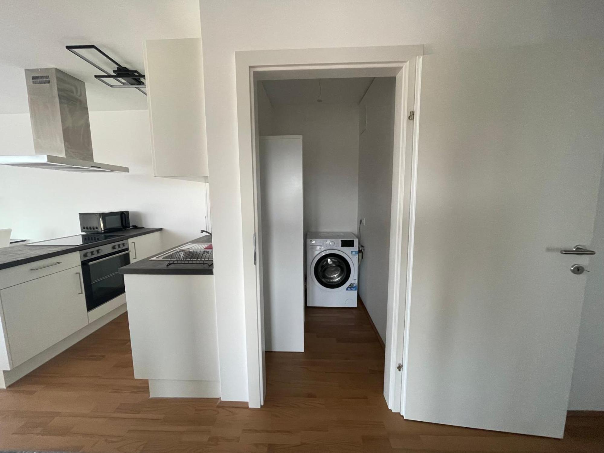 Luxusapartment Mit 40 Qm Terrasse, E-Parkplatz Und Parkplatz Graz Bagian luar foto