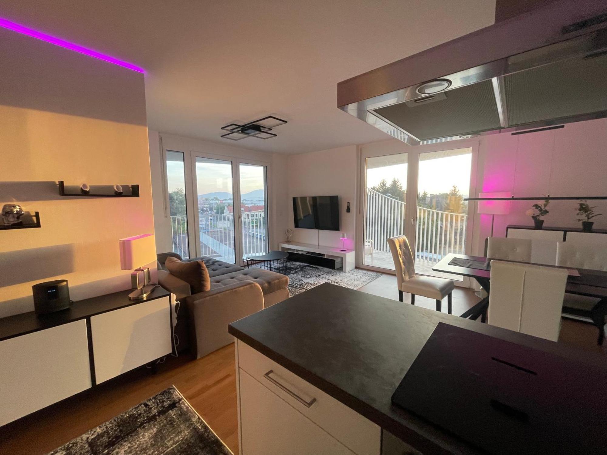 Luxusapartment Mit 40 Qm Terrasse, E-Parkplatz Und Parkplatz Graz Bagian luar foto